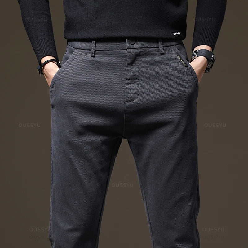 Slim Fit Hose aus Twill