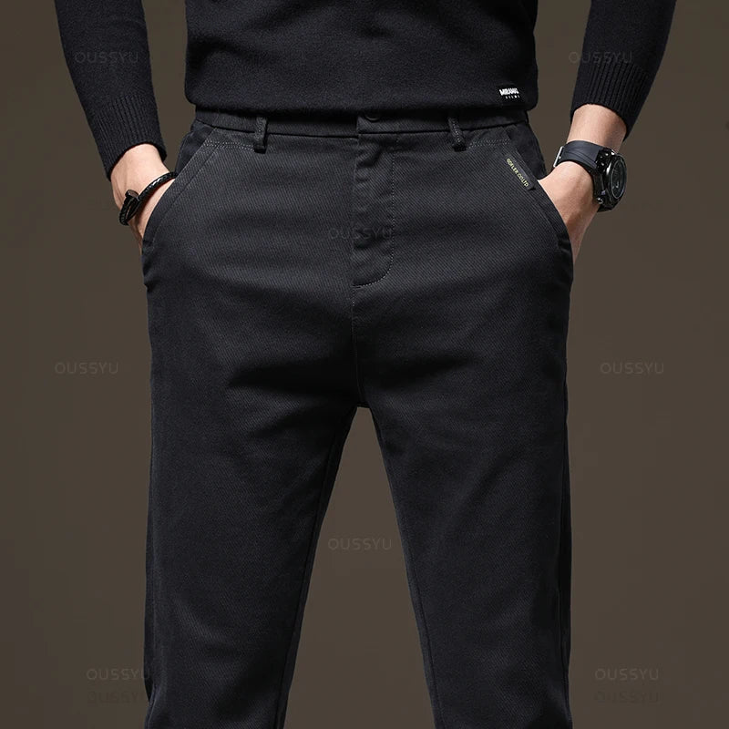 Slim Fit Hose aus Twill